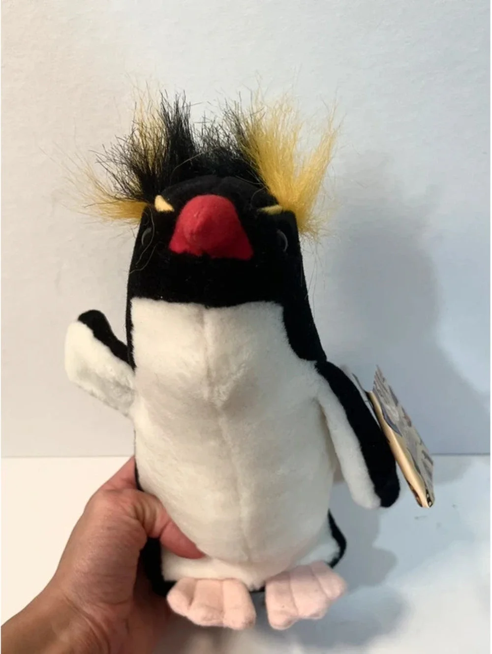 Wildlife Artists Rockhopper Penguin Plush 10 Inch Stuffed Animal Toy Vintage